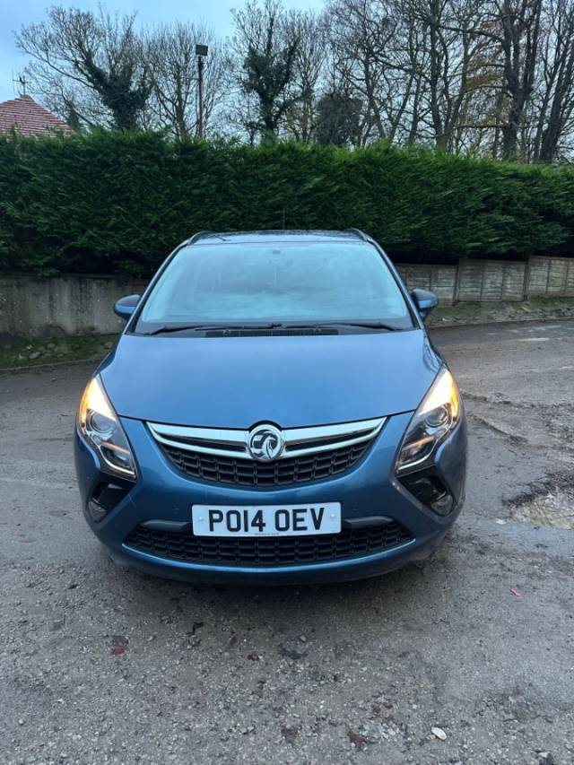 Vauxhall Zafira 1.4T Exclusiv 5dr MPV Petrol Blue