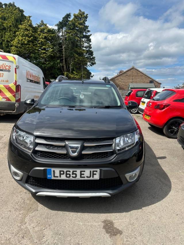 2015 Dacia Sandero Stepway 0.9 TCe Laureate 5dr [Start Stop]