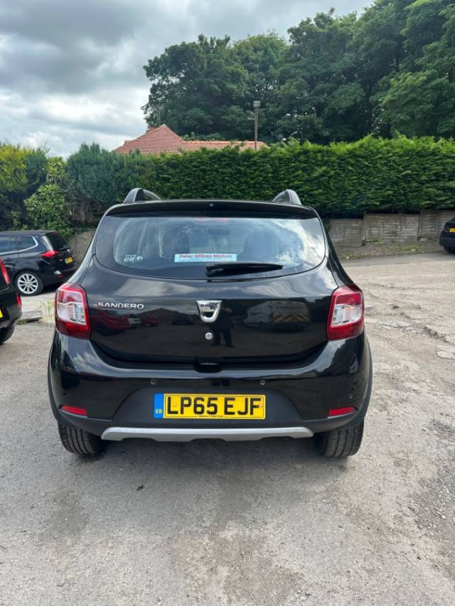 2015 Dacia Sandero Stepway 0.9 TCe Laureate 5dr [Start Stop]