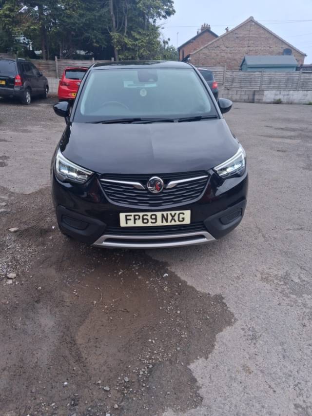 Vauxhall Crossland X 1.2 [83] Griffin 5dr [Start Stop] Hatchback Petrol Black