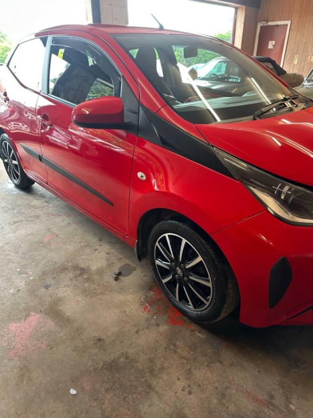 2015 Toyota Aygo 1.0 VVT-i X-Play 5dr