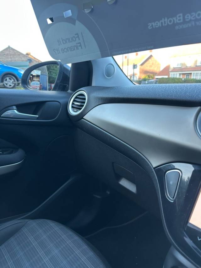 2014 Vauxhall Adam 1.2i Glam 3dr